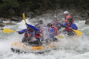 Rafting Valsesia Piemonte Italia in primavera.