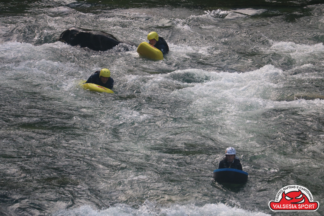 adrenalina divertimento hydrospeed fiume sesia